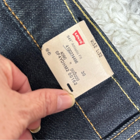Levi's Men's Indigo Straight Jeans - Picture 5 of 10